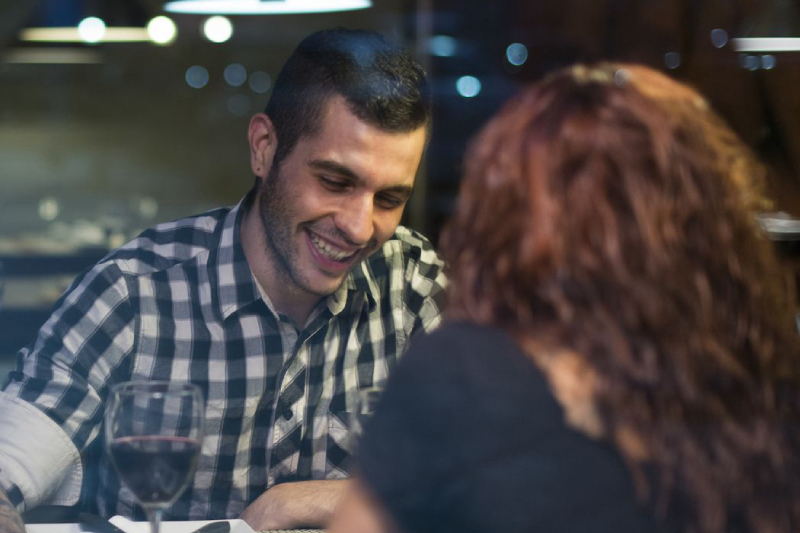 Happy Speed Dating Couple Meeting In Nashville